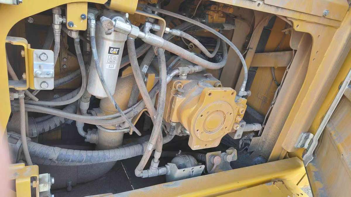 Buy Caterpillar CAT395 Used Excavator / 5