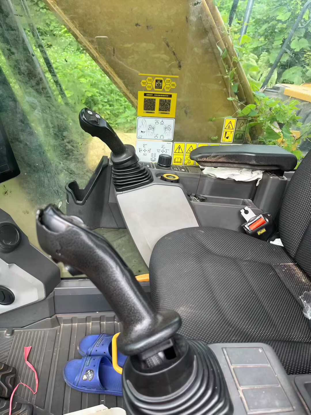 Buy Caterpillar 320A Used Excavator / 3