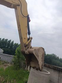 Buy Caterpillar 330B Used Excavator / 6 Buy Caterpillar 330B Used Excavator / 6