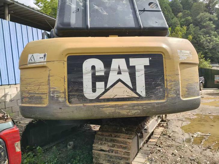 Buy Caterpillar 320D Used Excavator / 1
