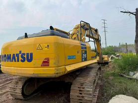 Buy Komatsu PC215LC-10M0 Used Excavator / 4 Buy Komatsu PC215LC-10M0 Used Excavator / 4
