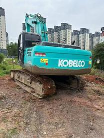Buy Kobelco SK200 Used Excavator / 3 Buy Kobelco SK200 Used Excavator / 3