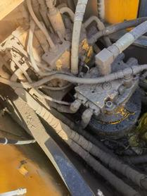 Buy Hyundai R215-7 Used Excavator / 7 Buy Hyundai R215-7 Used Excavator / 7