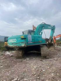 Buy Kobelco SK200 Used Excavator / 4 Buy Kobelco SK200 Used Excavator / 4