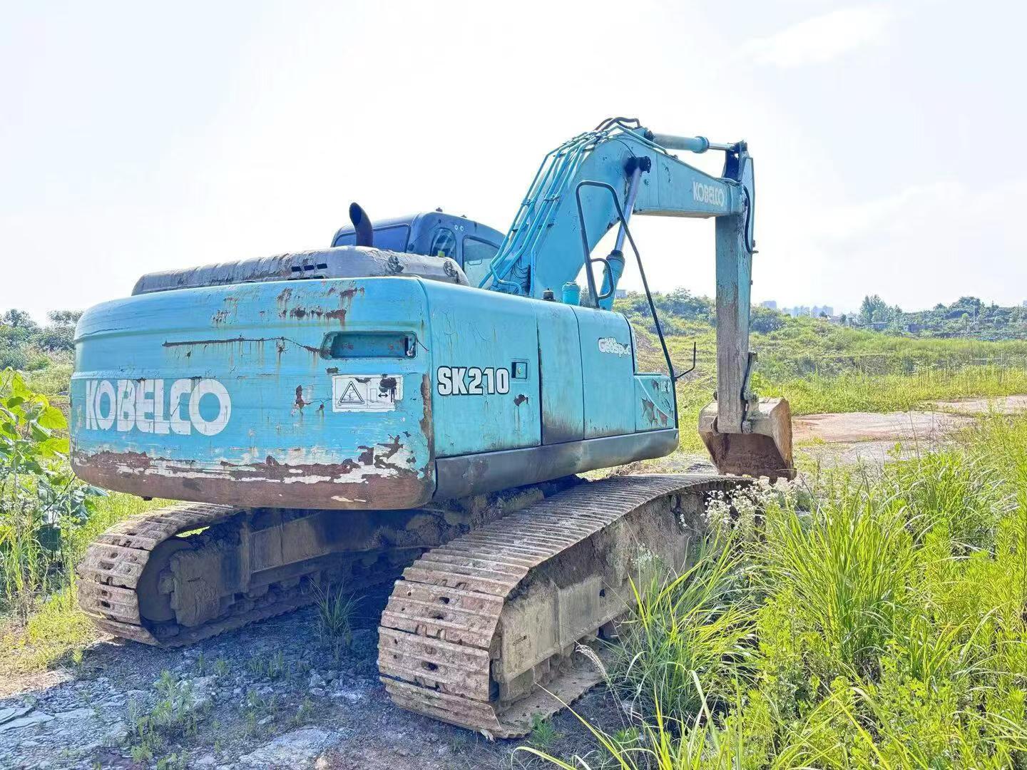 Buy Kobelco SK210 Used Excavator / 2