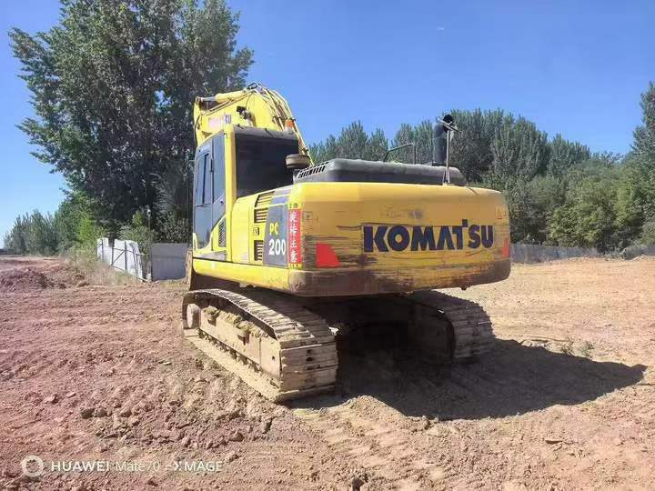 Buy Komatsu PC200 Used Excavator / 1