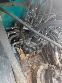 Buy Kobelco SK200 Used Excavator / 4 Buy Kobelco SK200 Used Excavator / 4