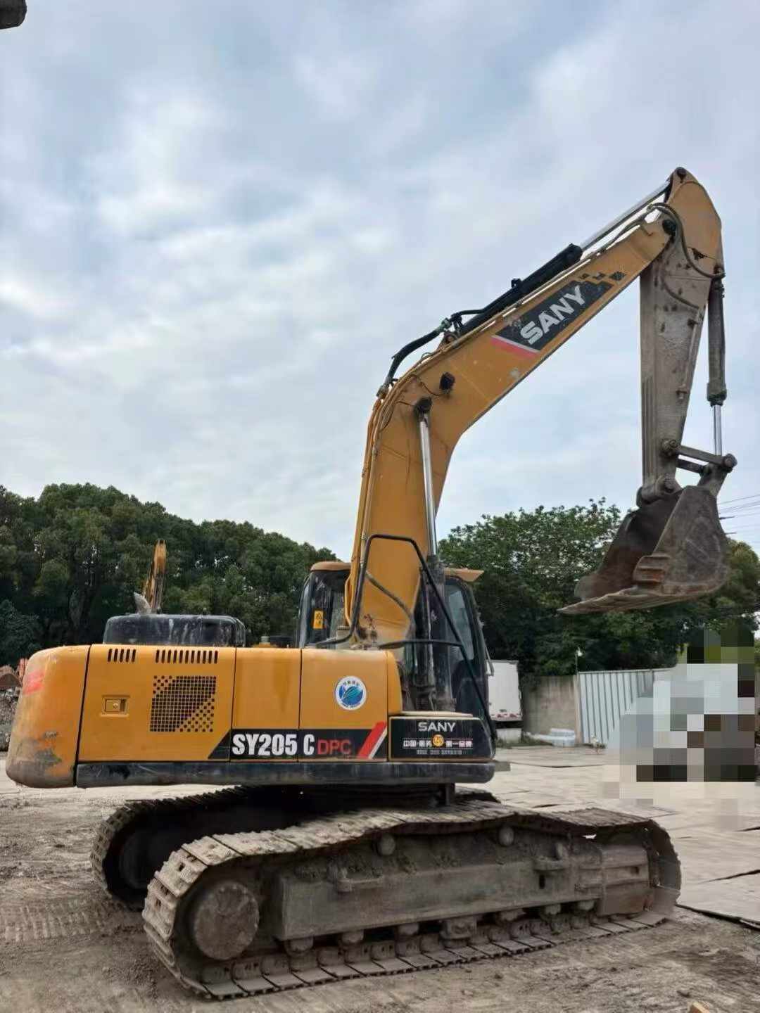 Buy Sany SY205C Used Excavator / 3