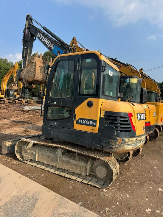Buy Hyundai HX60 Used Excavator / 1