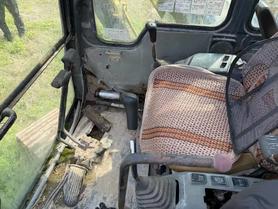 Buy Komatsu PC60-7 Used Excavator / 4 Buy Komatsu PC60-7 Used Excavator / 4