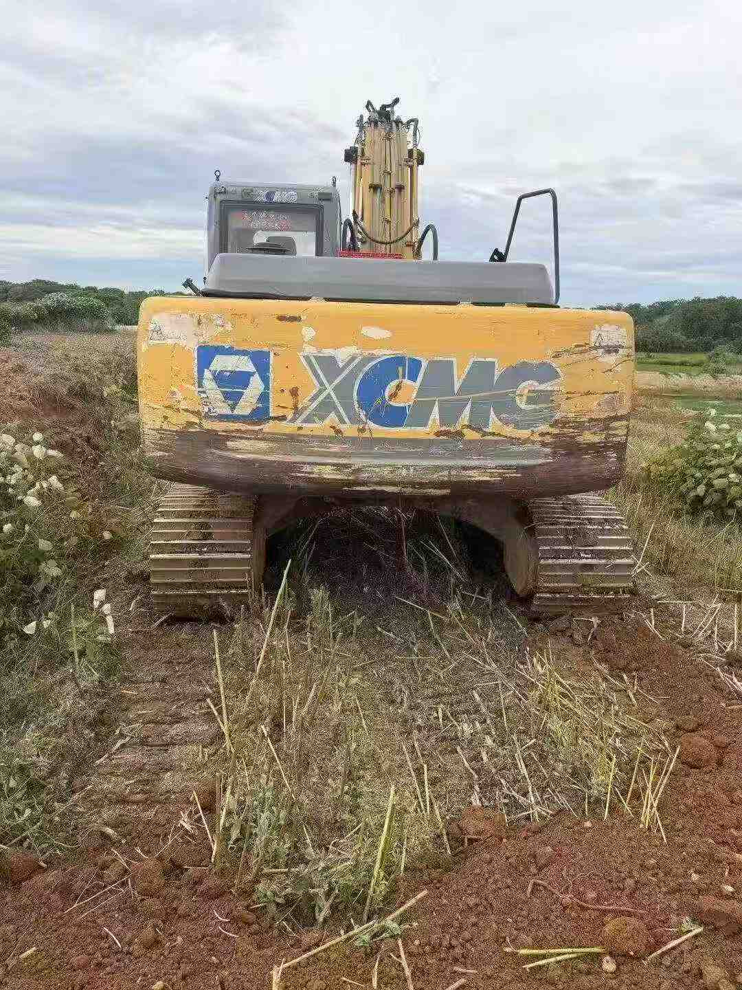Buy XCMG XE215 Used Excavator / 3