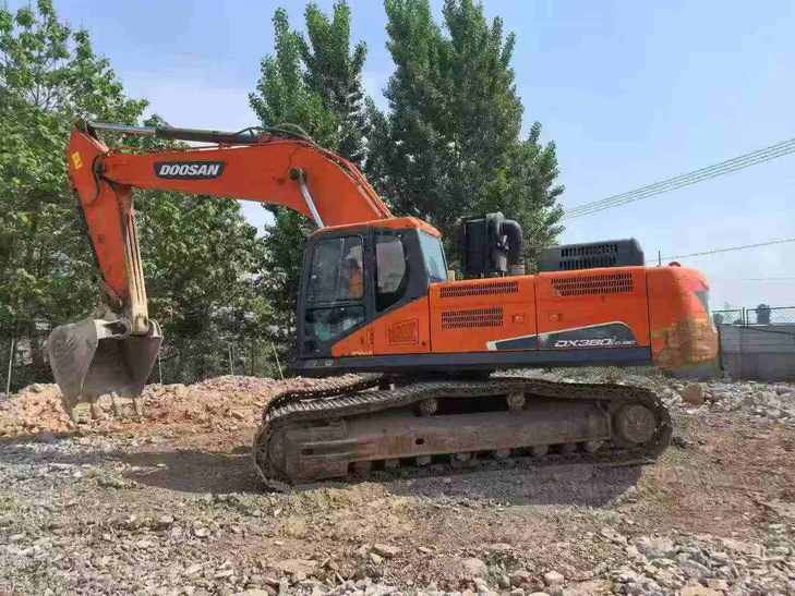 Buy Doosan DX380LC-5 Used Excavator / 1