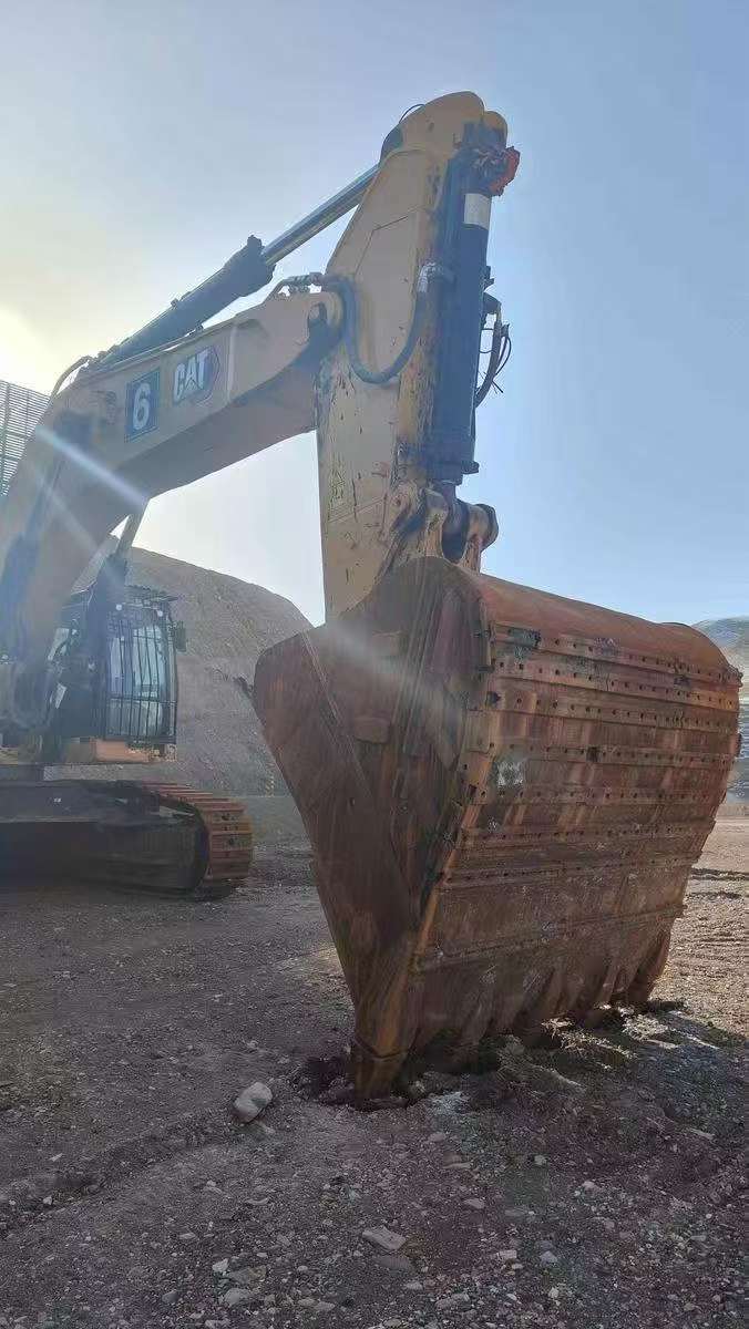 Buy Caterpillar CAT395 Used Excavator / 8