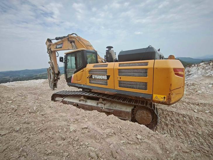 Buy Sany SY600HB Used Excavator / 1