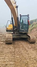 Buy Sany SY215H Used Excavator / 5 Buy Sany SY215H Used Excavator / 5