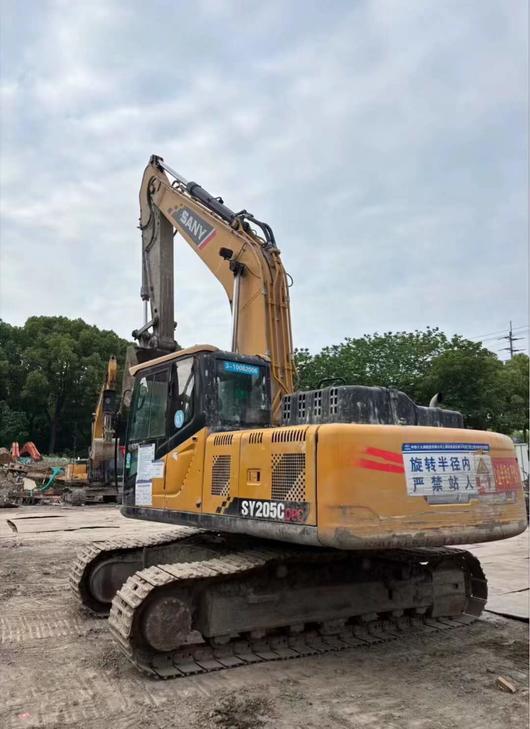 Buy Sany SY205C Used Excavator / 1