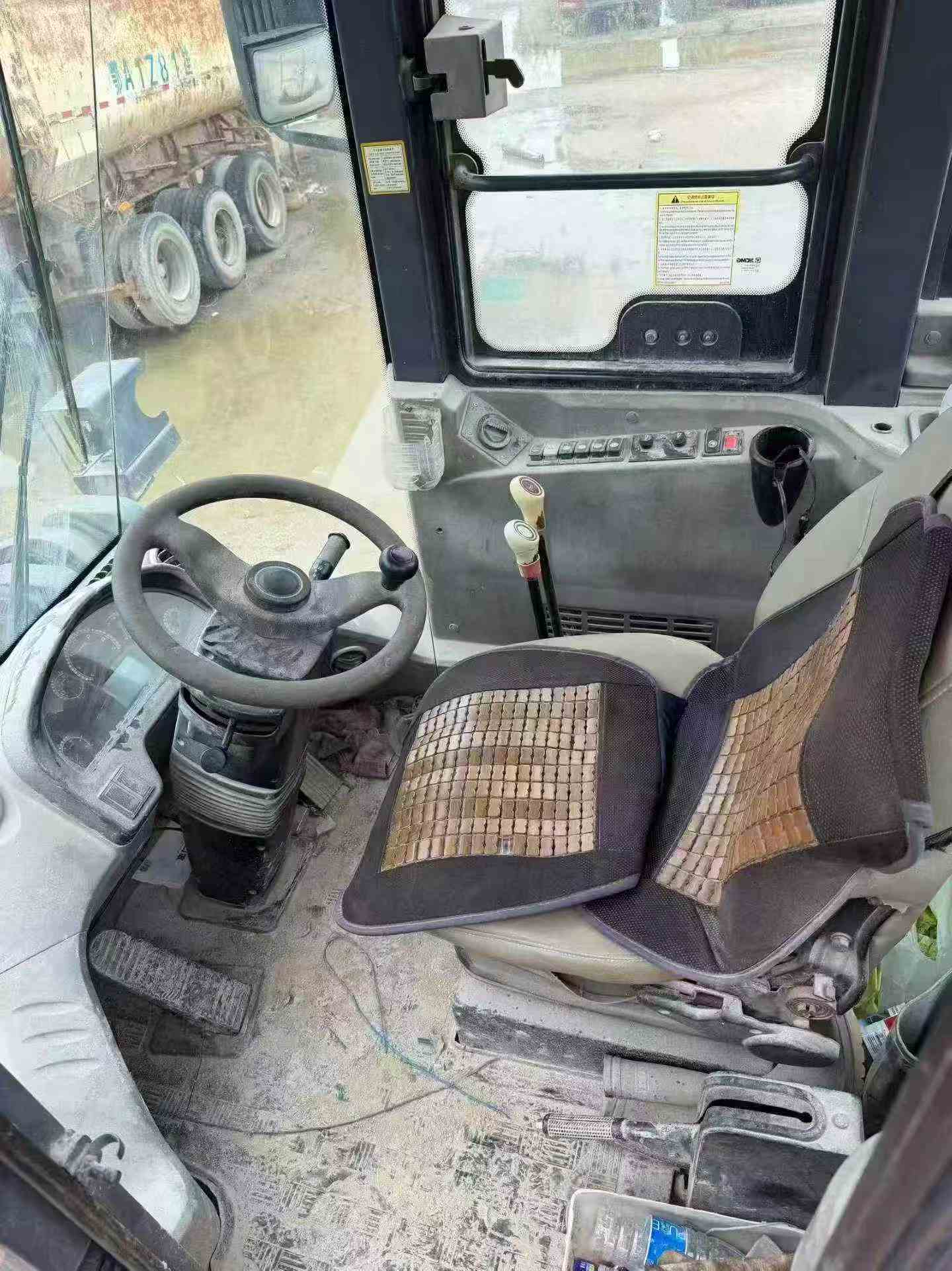 Buy XCMG LW500HV Used Excavator / 7