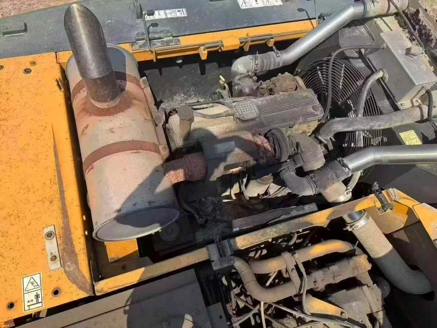 Buy Hyundai R385LVS Used Excavator / 2