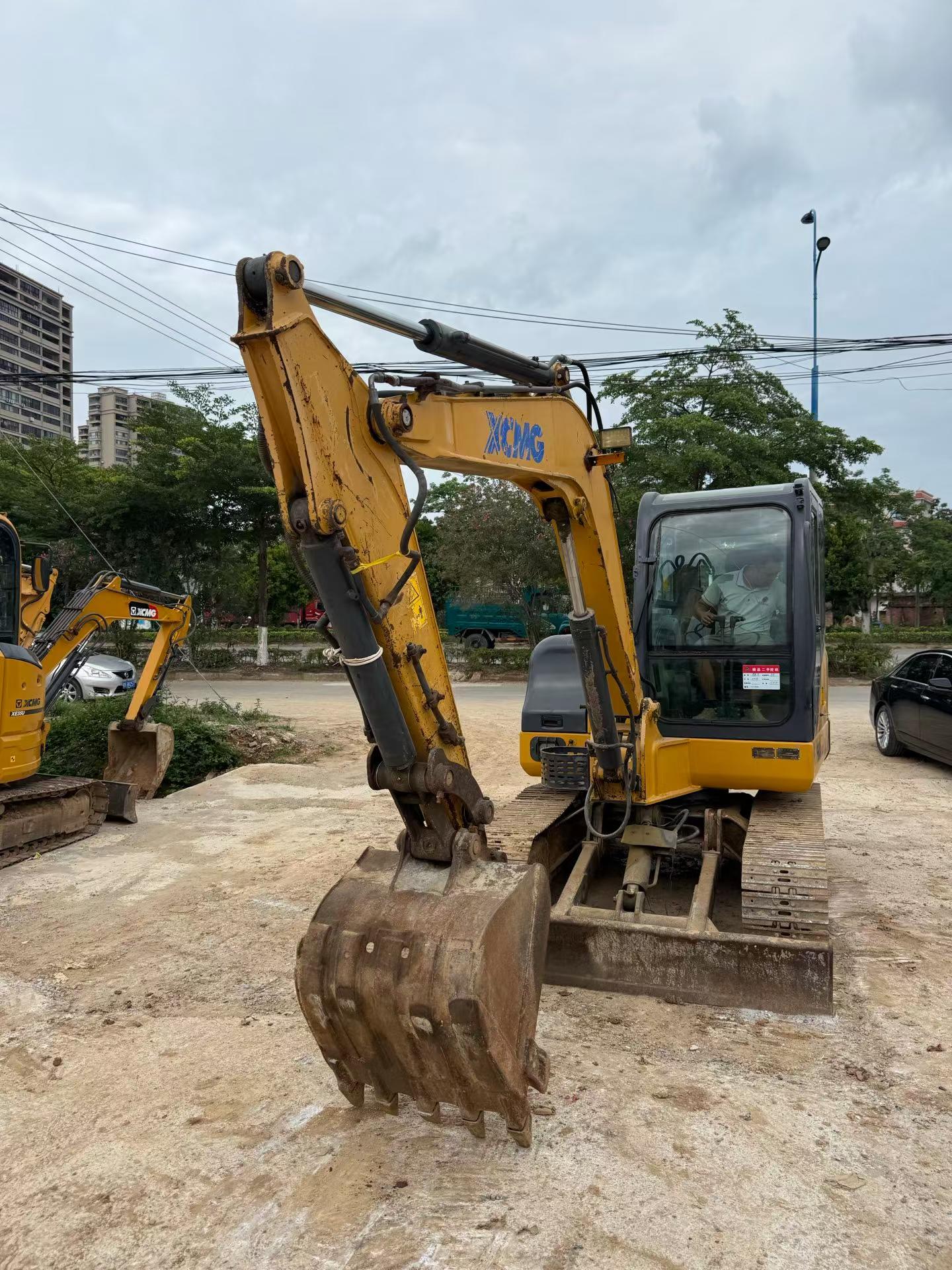 Buy XCMG XE55D Used Excavator / 6