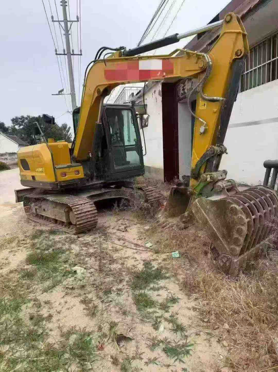 Buy XCMG XE75C Used Excavator / 2