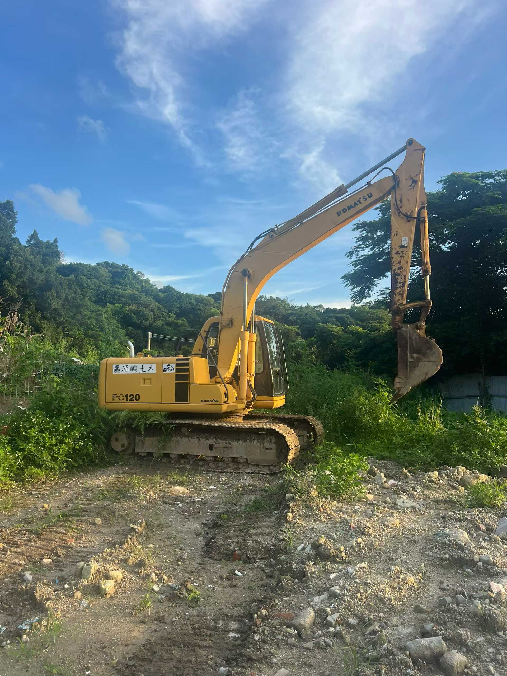 Buy Komatsu PC120-6E Used Excavator / 7
