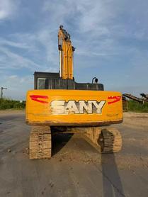Buy Sany SY205C Used Excavator / 3 Buy Sany SY205C Used Excavator / 3