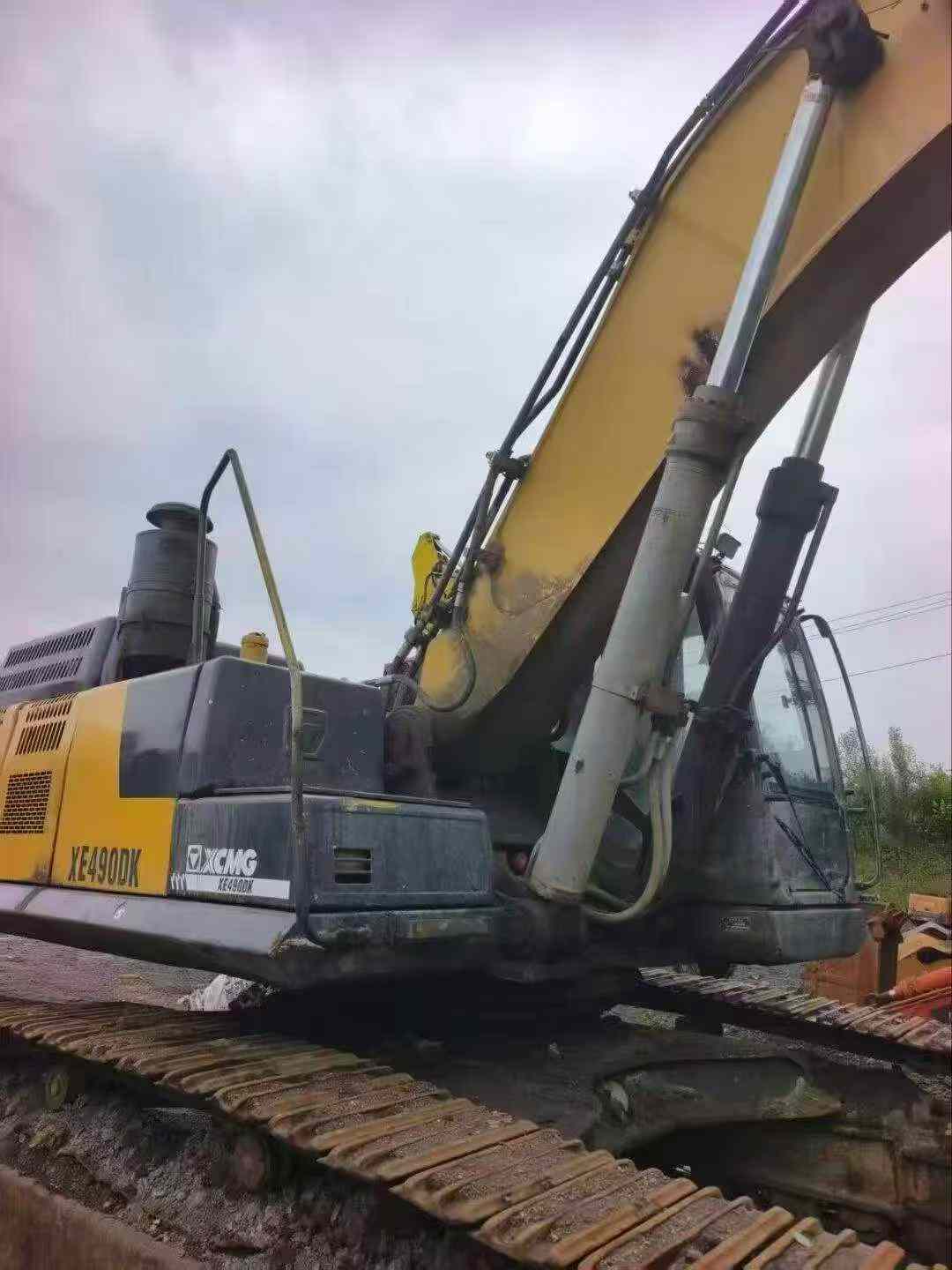 Buy XCMG XE470 Used Excavator / 4