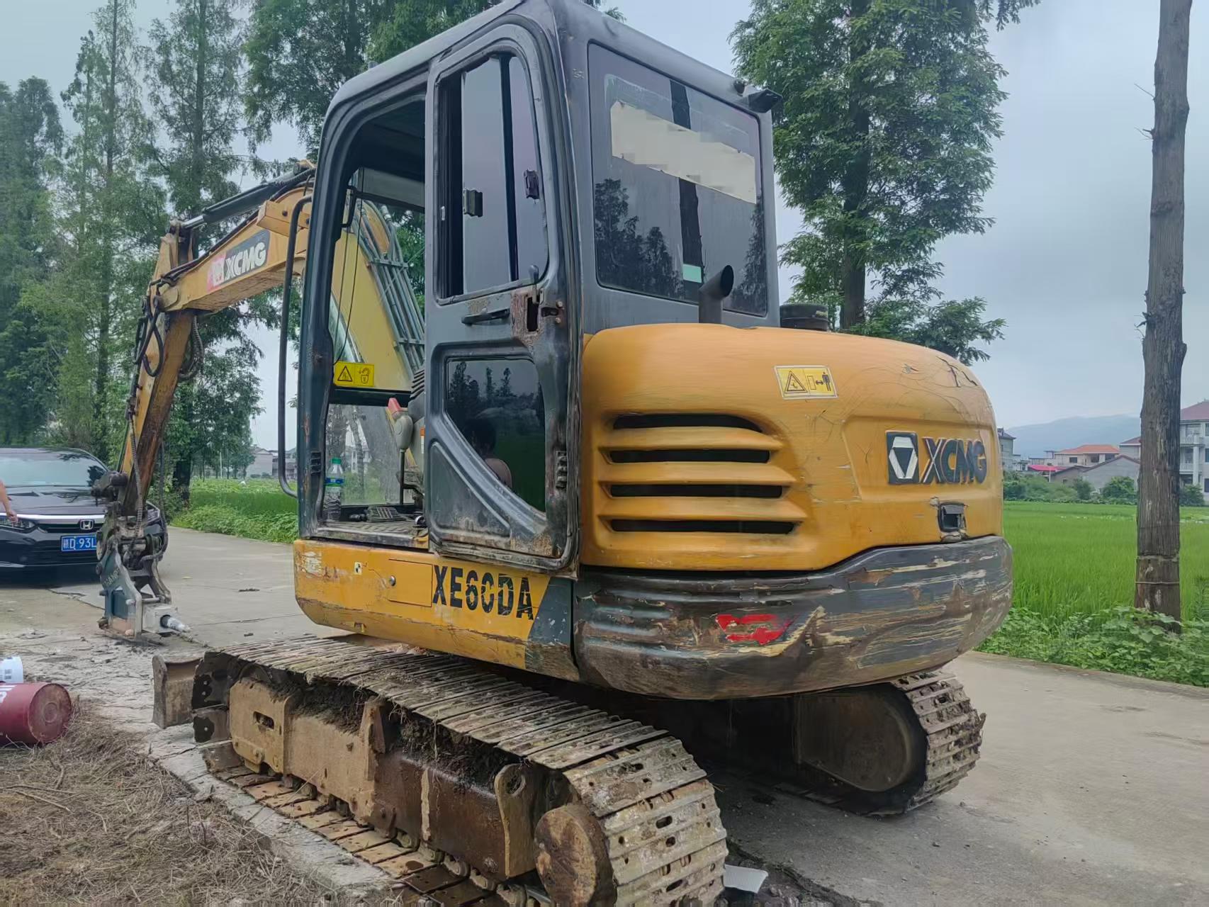 Buy XCMG XE55D Used Excavator / 2