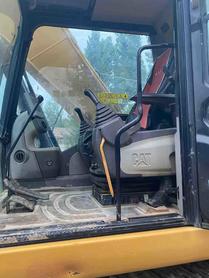Buy Caterpillar 320D Used Excavator / 2 Buy Caterpillar 320D Used Excavator / 2
