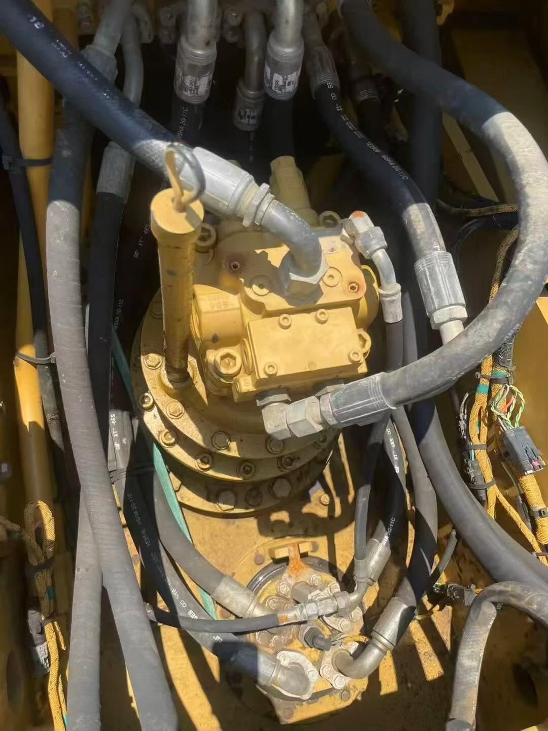 Buy Caterpillar 320A Used Excavator / 5