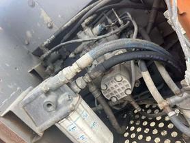 Buy Hitachi EX120-6 Used Excavator / 4 Buy Hitachi EX120-6 Used Excavator / 4