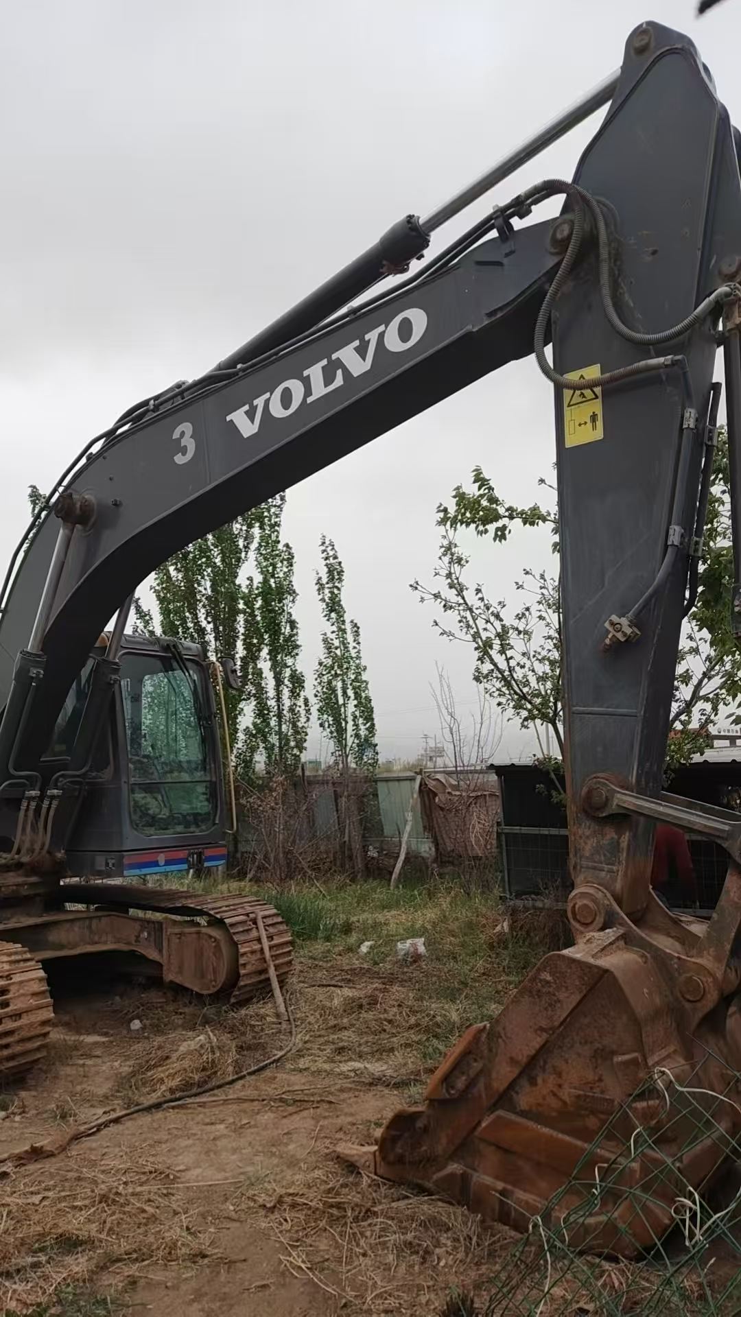 Buy Volvo EC210B Used Excavator / 4