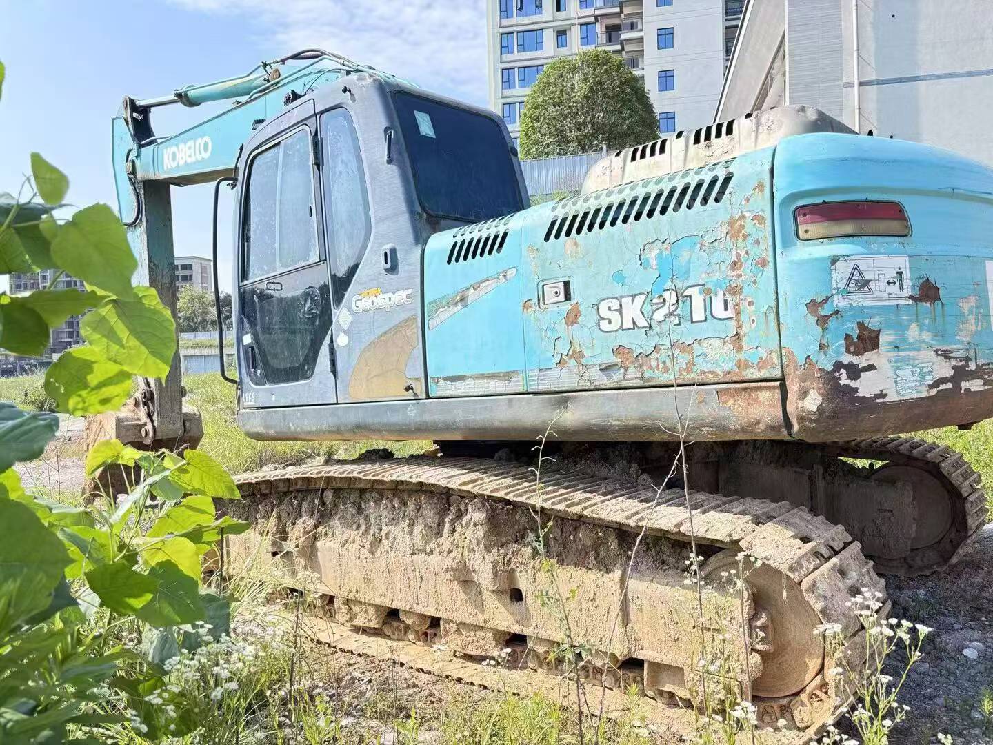 Buy Kobelco SK210 Used Excavator / 5