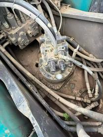 Buy Kobelco SK200 Used Excavator / 4 Buy Kobelco SK200 Used Excavator / 4