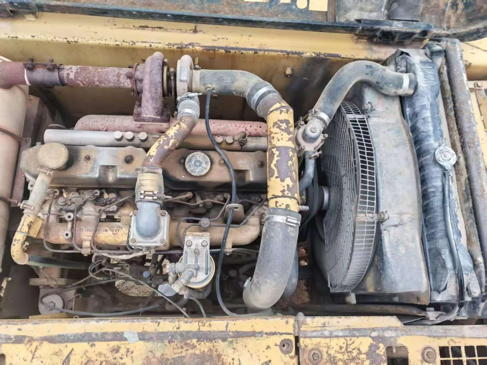 Buy Caterpillar 320V2 Used Excavator / 2