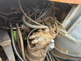 Buy Hitachi EX200-3 Used Excavator / 8 Buy Hitachi EX200-3 Used Excavator / 8