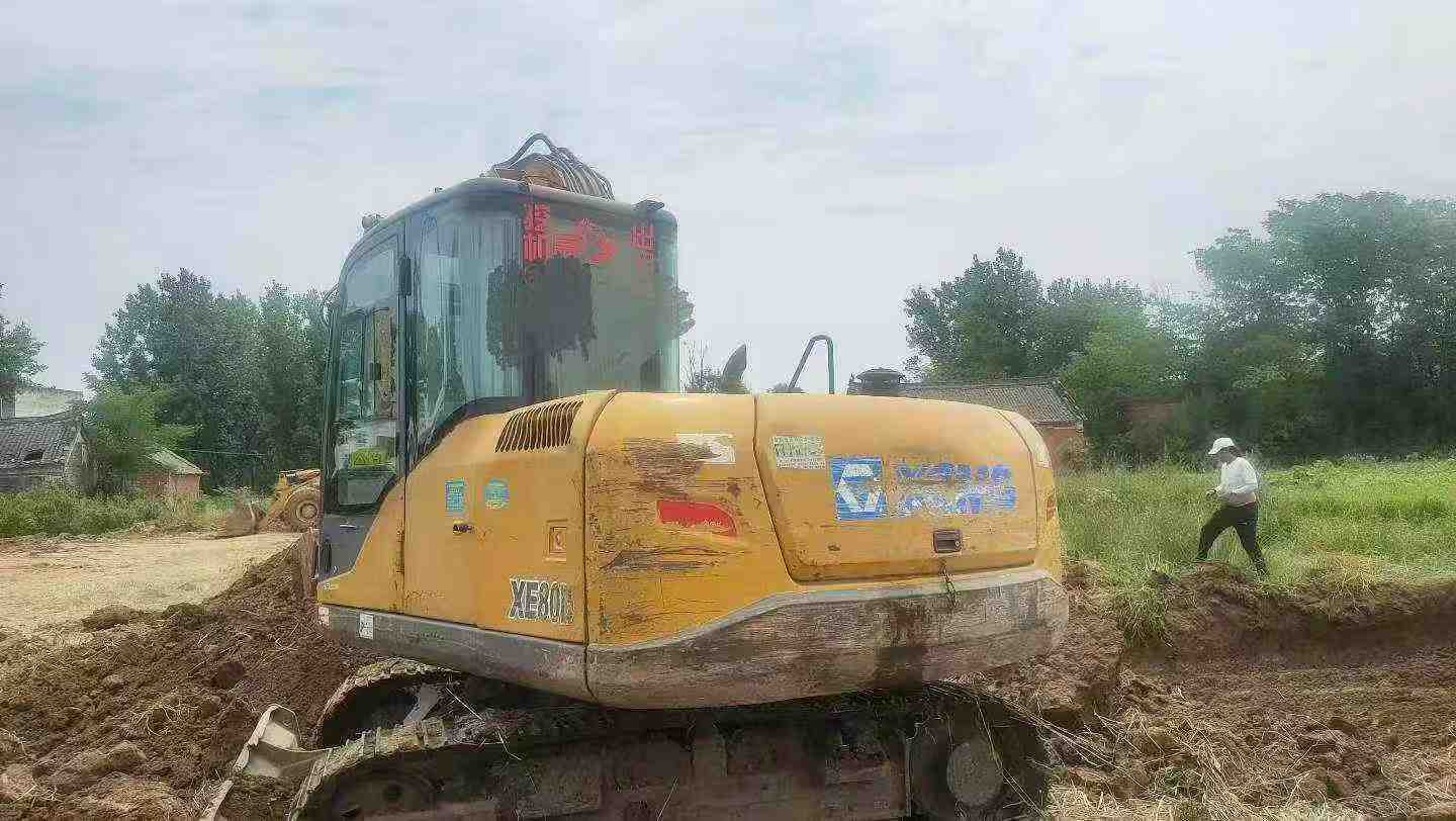 Buy XCMG XE80 Used Excavator / 6