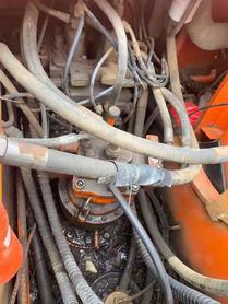 Buy Doosan DH220-7 Used Excavator / 4 Buy Doosan DH220-7 Used Excavator / 4