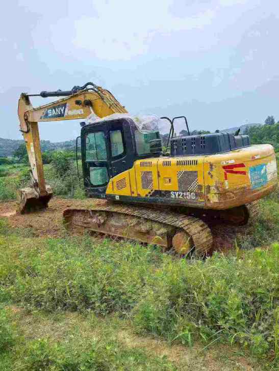 Buy Sany SY215C-8 Used Excavator / 1