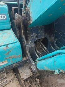 Buy Kobelco SK200 Used Excavator / 3 Buy Kobelco SK200 Used Excavator / 3