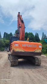 Buy Hitachi EX200 Used Excavator / 2 Buy Hitachi EX200 Used Excavator / 2