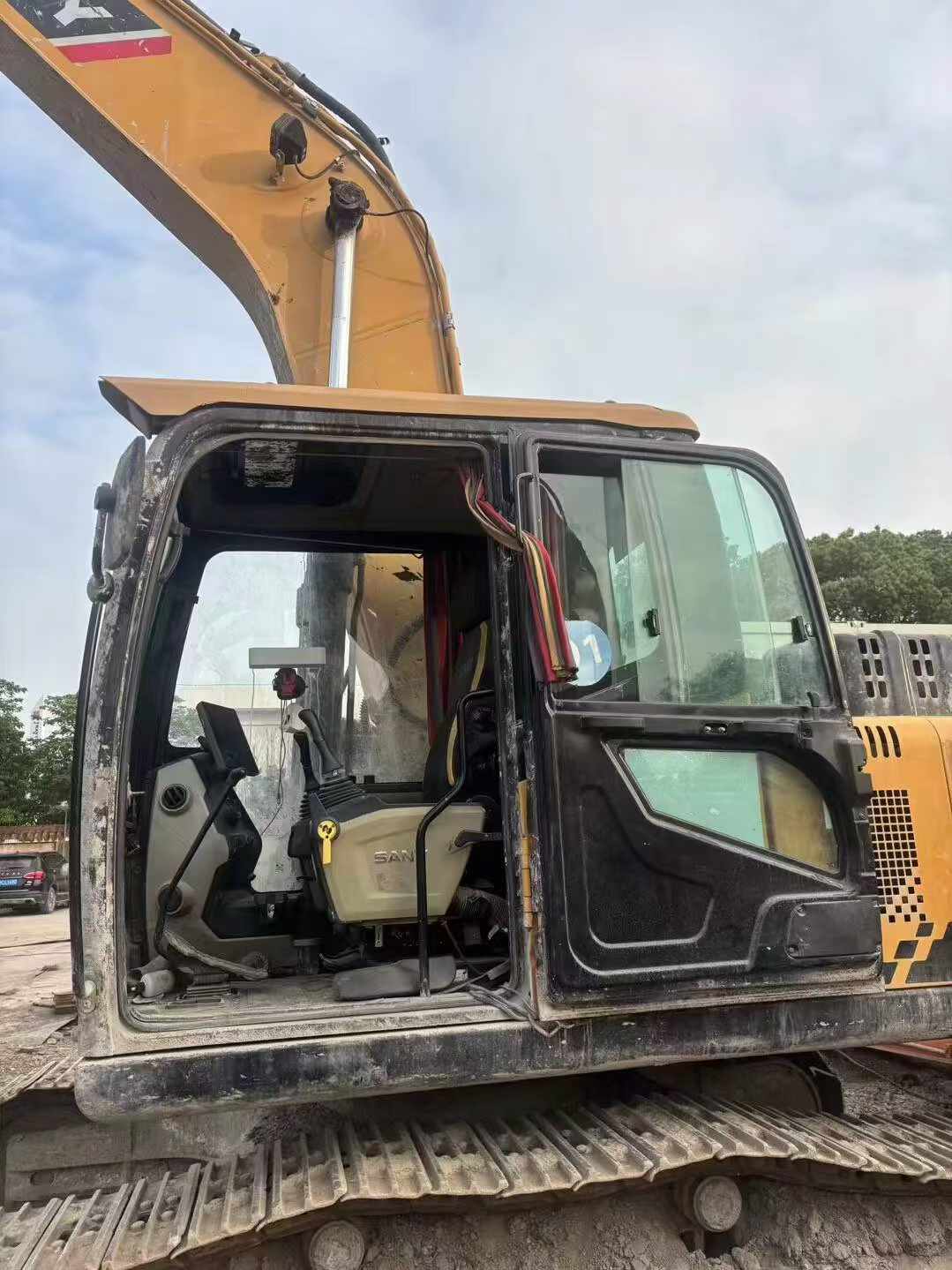 Buy Sany SY205C Used Excavator / 4