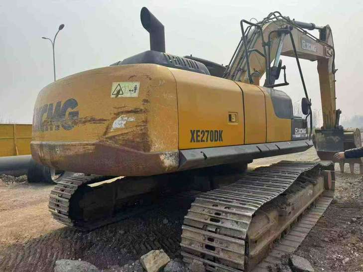 Buy XCMG XE270DK Used Excavator / 1