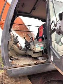 Buy Hitachi EX200 Used Excavator / 7 Buy Hitachi EX200 Used Excavator / 7
