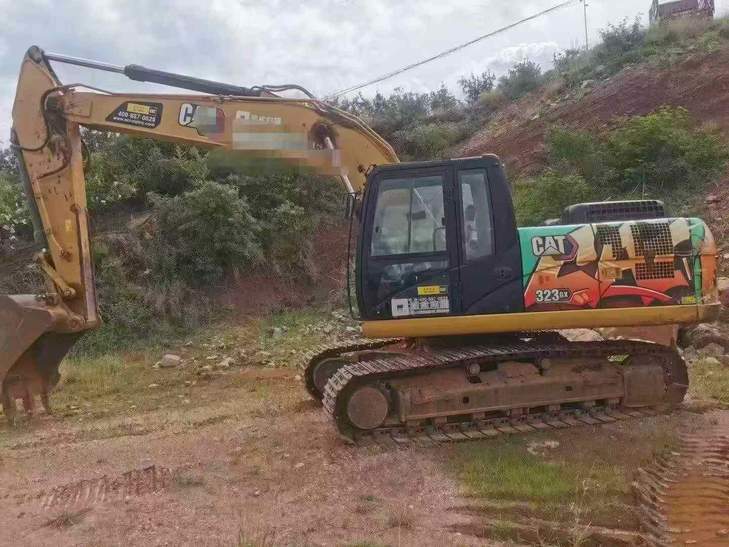 Buy Caterpillar 323 Used Excavator / 1