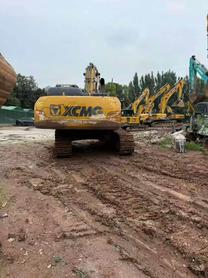 Buy XCMG XE380DK Used Excavator / 4 Buy XCMG XE380DK Used Excavator / 4