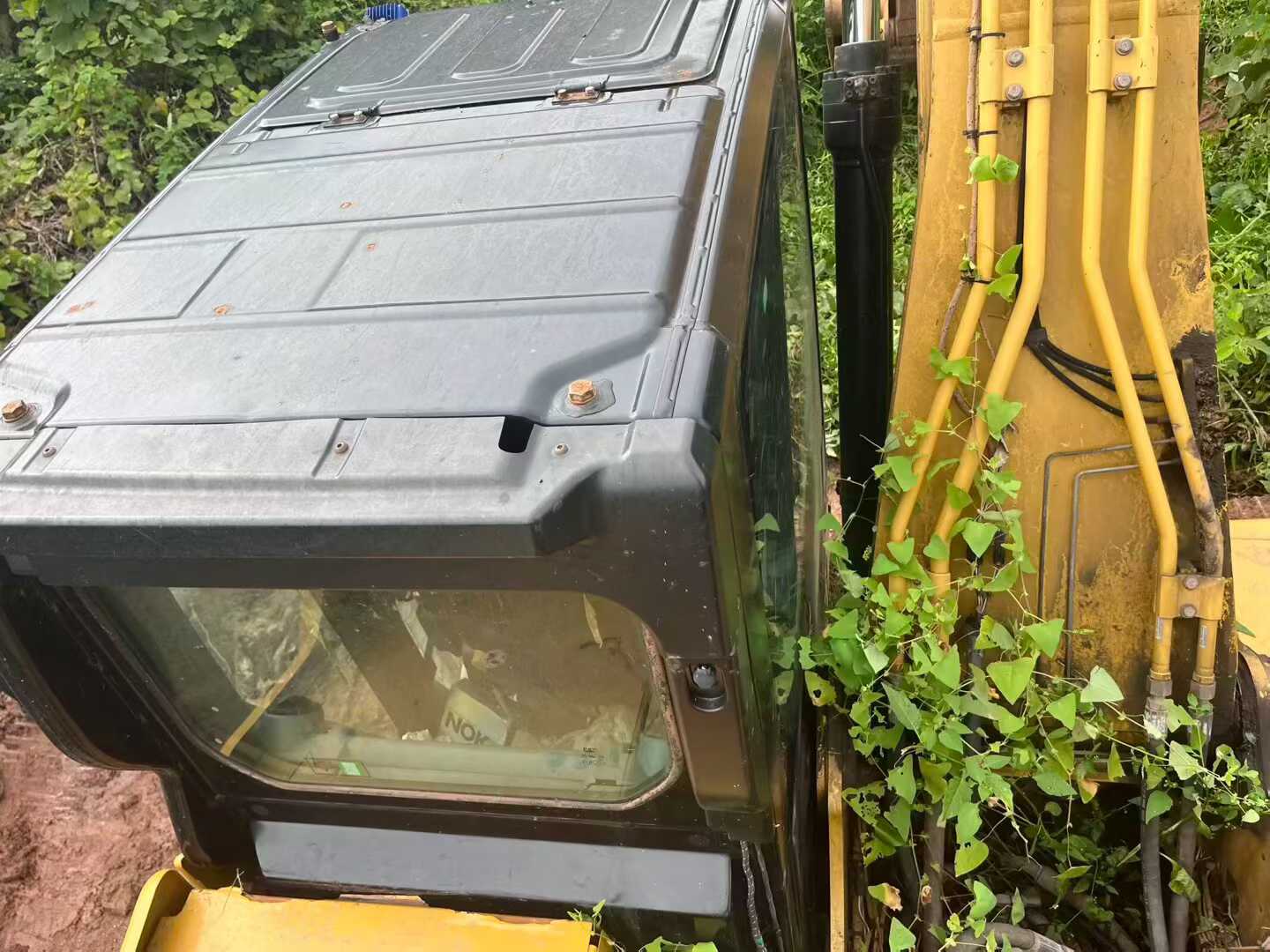 Buy Caterpillar 320A Used Excavator / 8