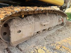 Buy Komatsu PC200-7 Used Excavator / 9 Buy Komatsu PC200-7 Used Excavator / 9