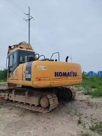 Buy Komatsu PC200-7 Used Excavator / 2 Buy Komatsu PC200-7 Used Excavator / 2