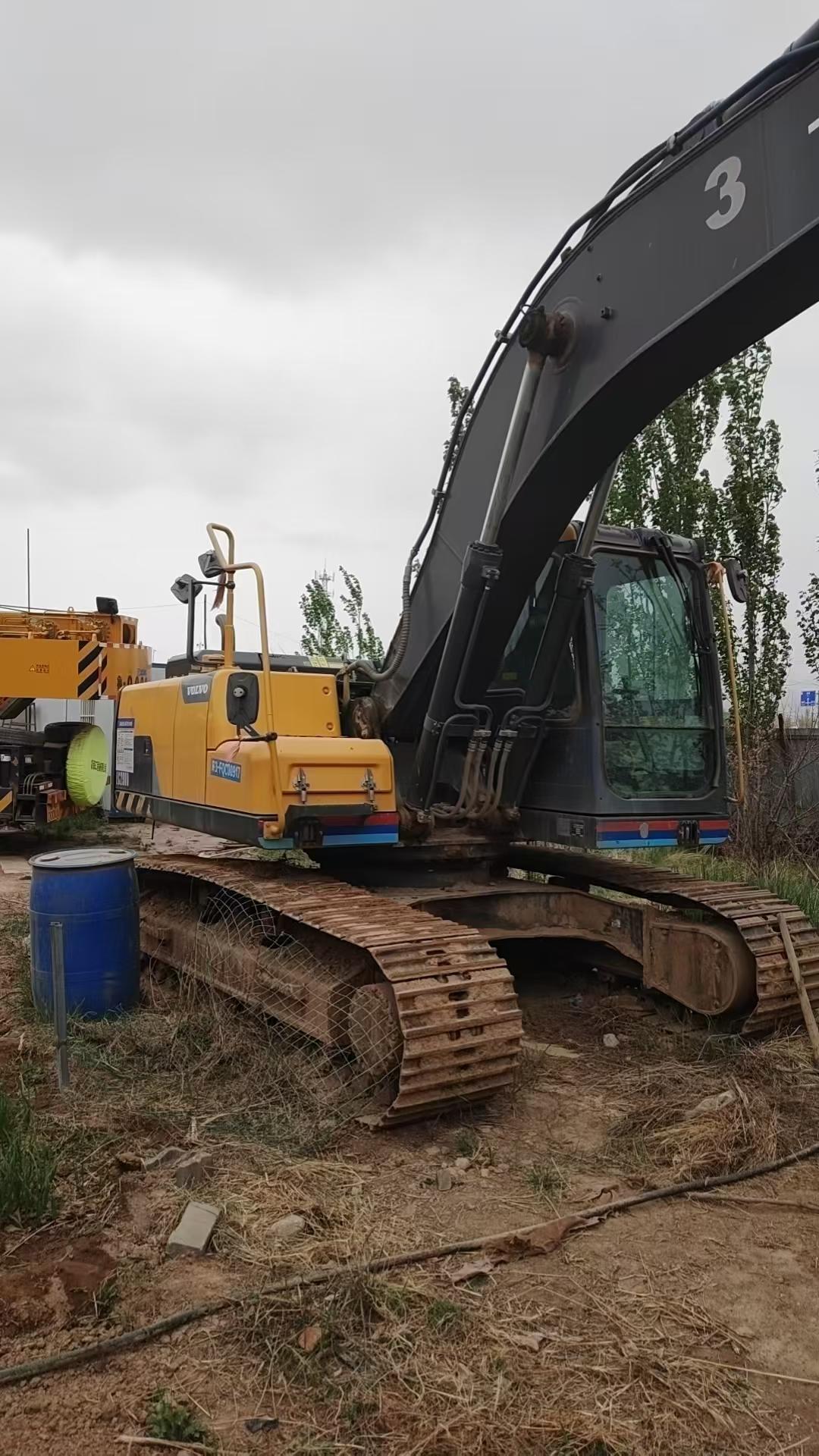 Buy Volvo EC210B Used Excavator / 6